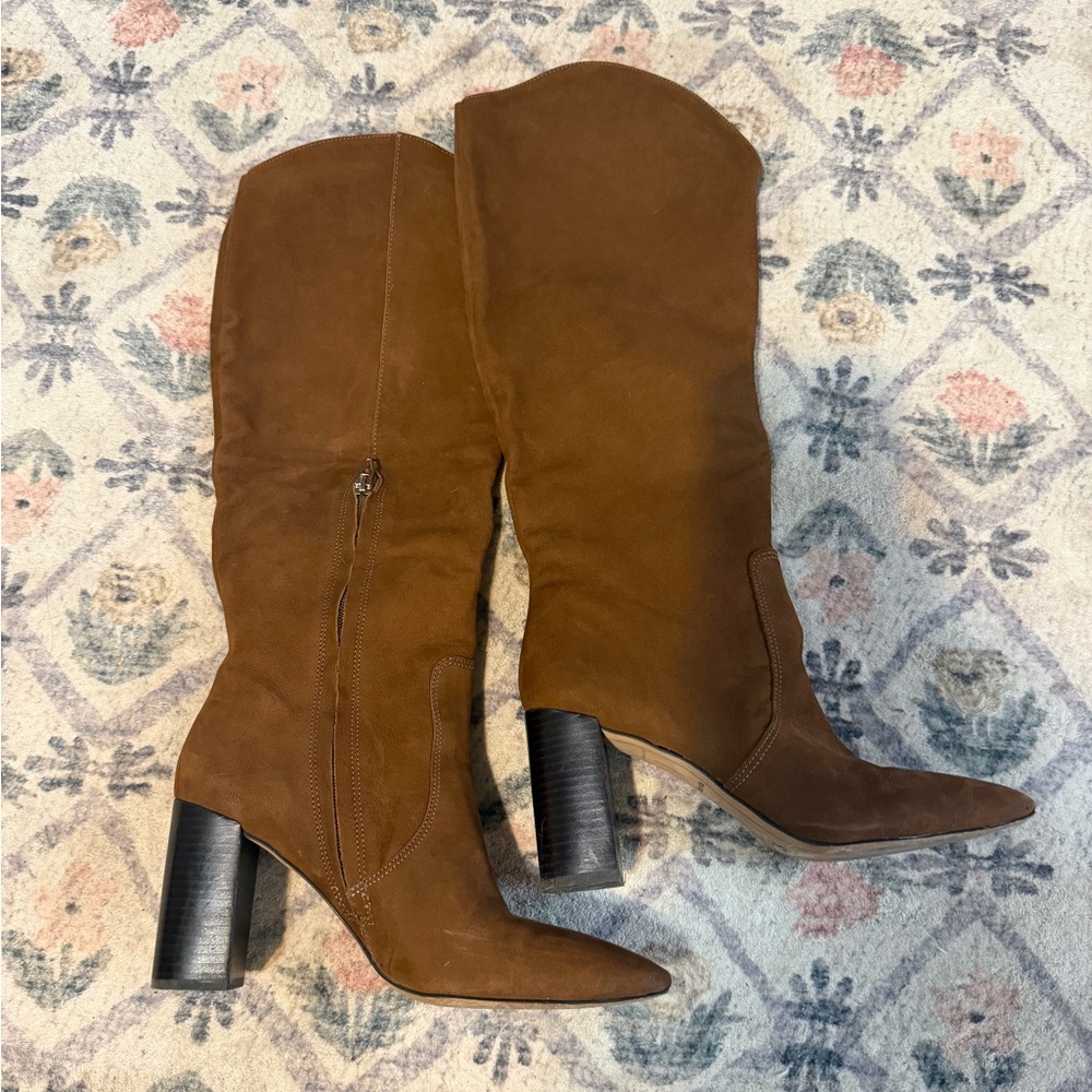 Dolce Vita Nedi pointed toe knee boot